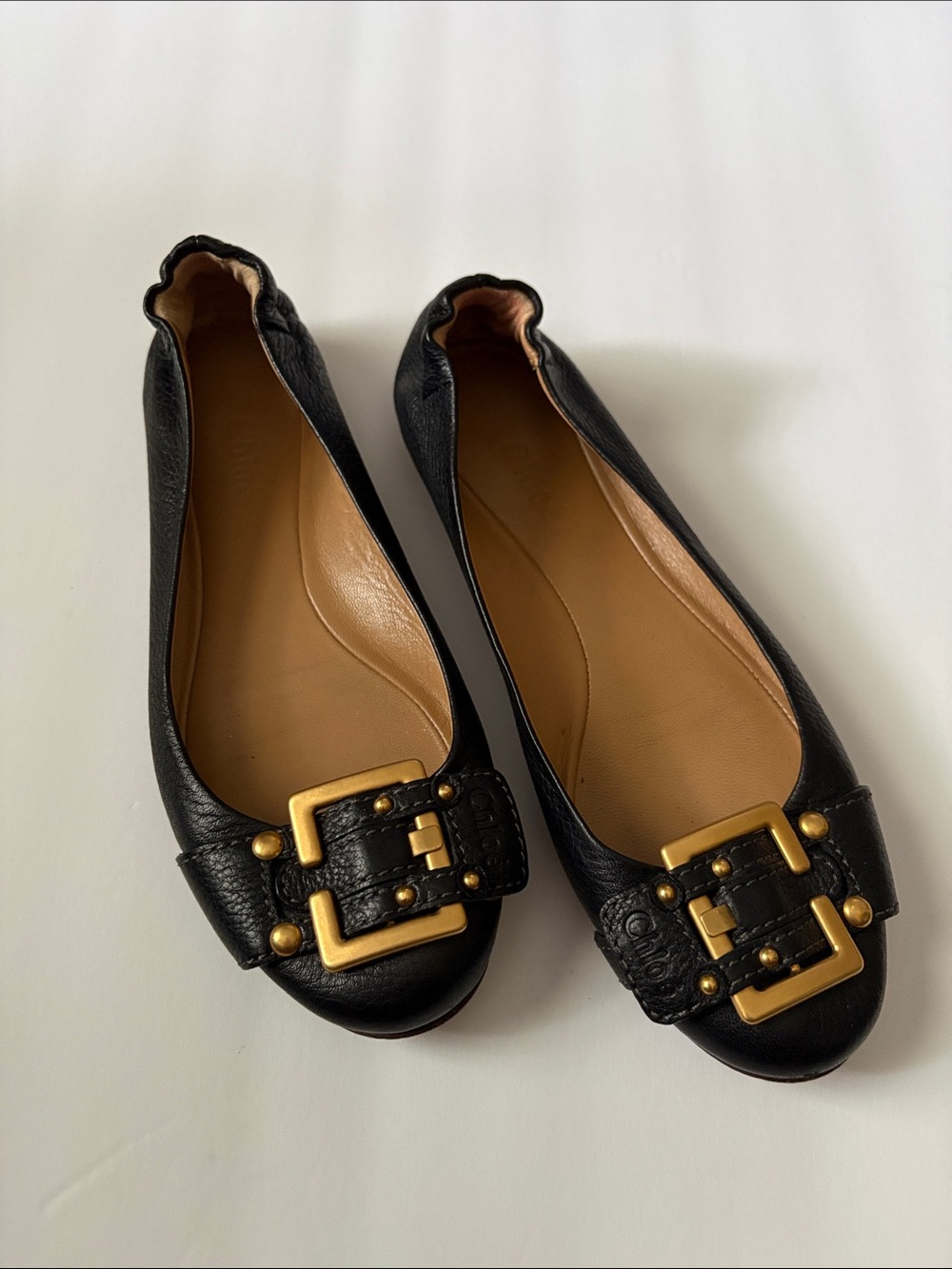 Chloe’ black pebbled leather flats goldtone buckle Sz 5.5-6